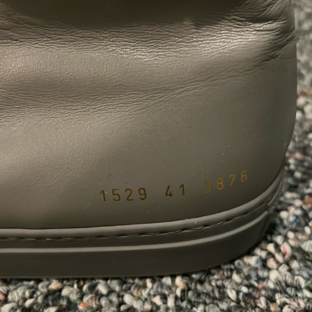 Common projects achillies mid grey size 41